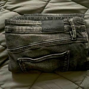Grey slim boyfriend cut Calvin Klein jean 31